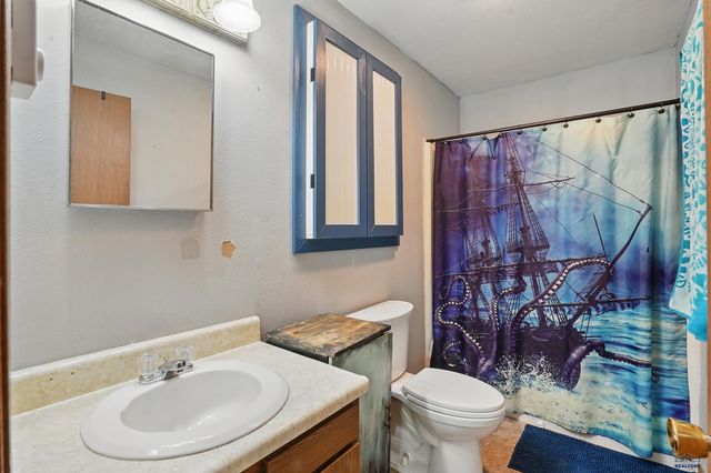 4012 CHIEF DR, Rapid City, SD 57701