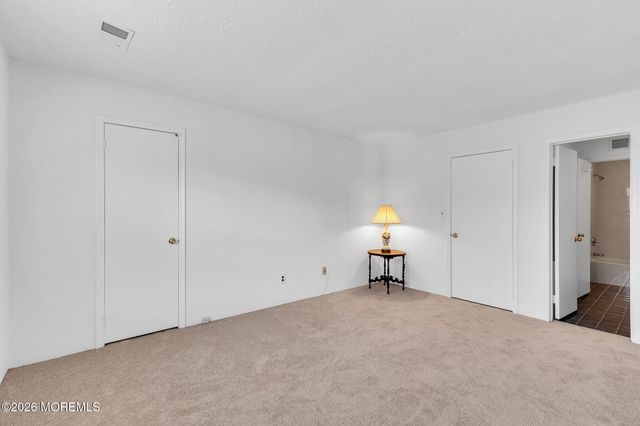 105 Frontier Way, Tinton Falls, NJ 07753