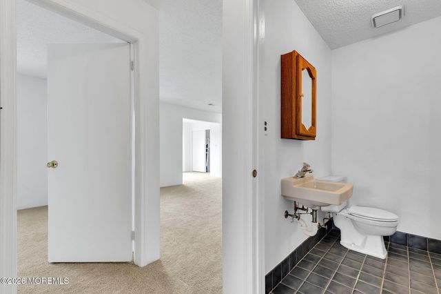 105 Frontier Way, Tinton Falls, NJ 07753