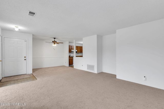 105 Frontier Way, Tinton Falls, NJ 07753