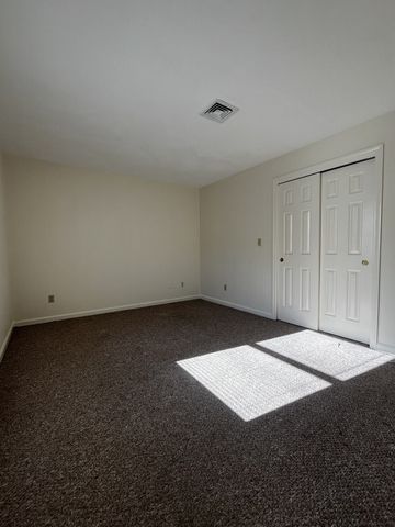100 Trapelo 2, Waltham, MA 02452