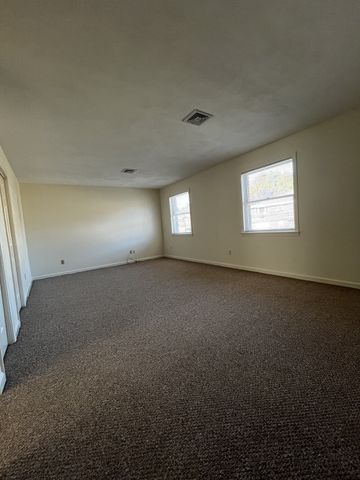 100 Trapelo 2, Waltham, MA 02452