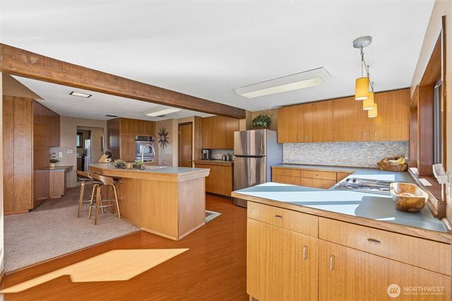 17368 Olympic Place, Mount Vernon, WA 98274