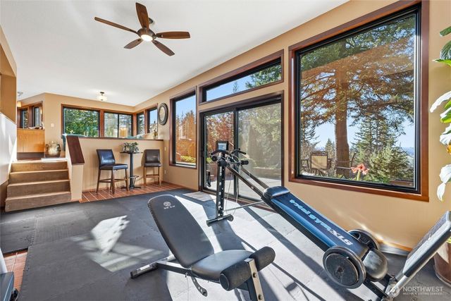 17368 Olympic Place, Mount Vernon, WA 98274