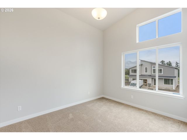 1521 Nw Tracy, Mc Minnville, OR 97128
