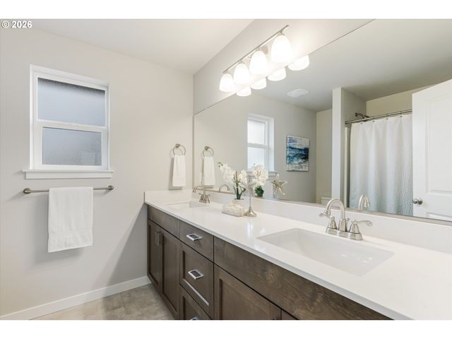 1521 Nw Tracy, Mc Minnville, OR 97128