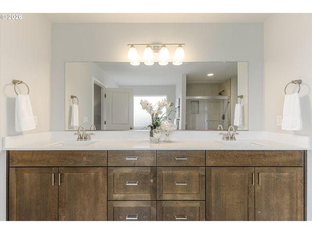 1521 Nw Tracy, Mc Minnville, OR 97128