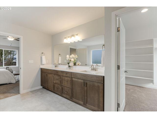 1521 Nw Tracy, Mc Minnville, OR 97128