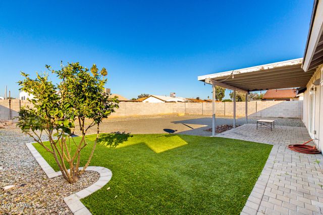 6946 W MERRELL Street, Phoenix, AZ 85033