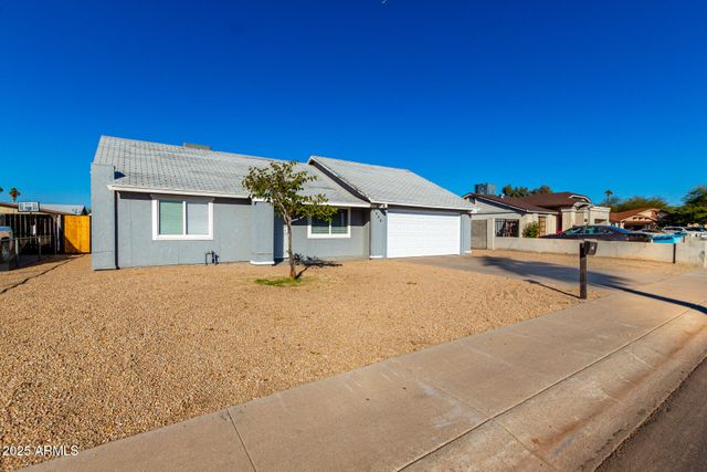 6946 W MERRELL Street, Phoenix, AZ 85033