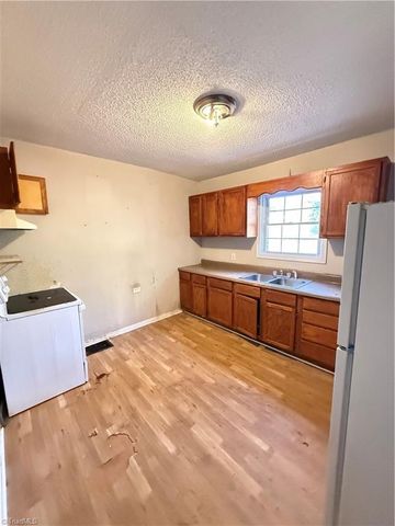 114 N Jackson Avenue, Winston-salem, NC 27101