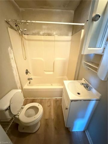 114 N Jackson Avenue, Winston-salem, NC 27101