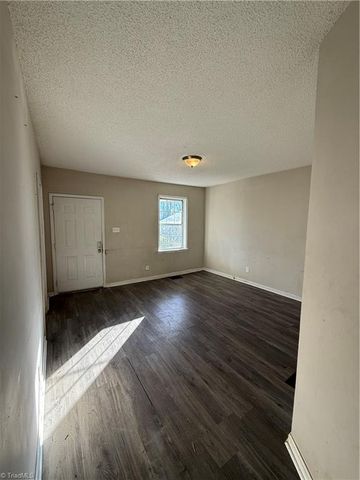 114 N Jackson Avenue, Winston-salem, NC 27101