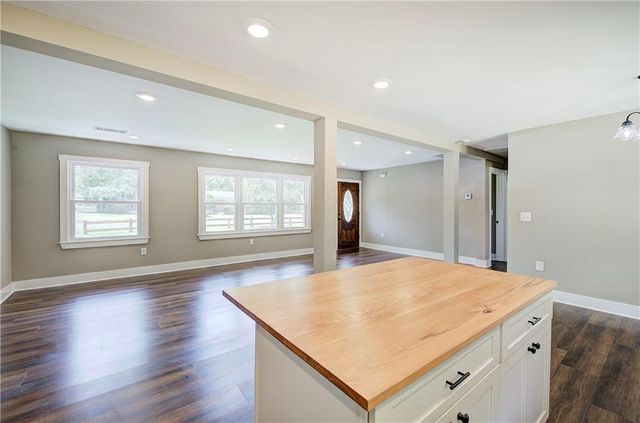 721 Jones Mill Road, Cartersville, GA 30120