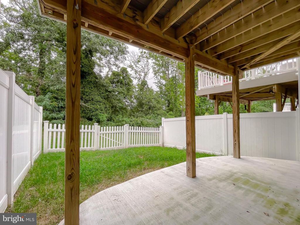 23807 MYRTLE GLEN WAY, California, MD 20619