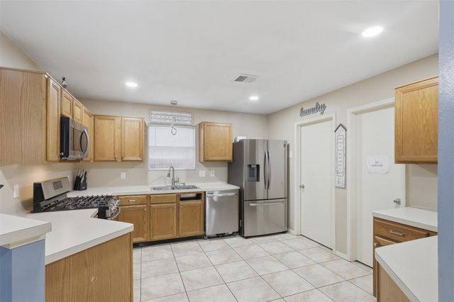1112 Willersley Lane, Channelview, TX 77530