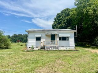 2511 Sweetwater Vonore Rd, Sweetwater, TN 37874