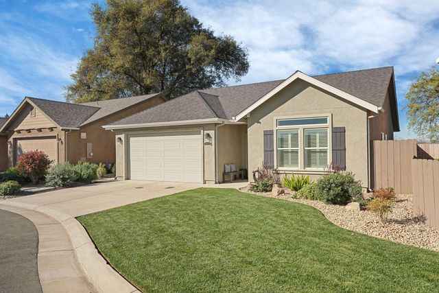13929 E Orchard View Ct, Lockeford, CA 95237