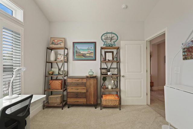 13929 E Orchard View Ct, Lockeford, CA 95237