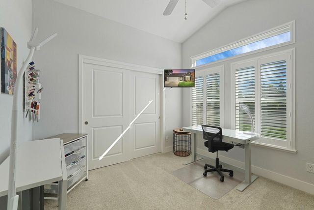 13929 E Orchard View Ct, Lockeford, CA 95237