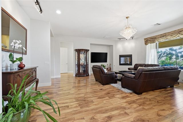 7305 Cypress Run Drive, Las Vegas, NV 89131