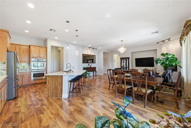 7305 Cypress Run Drive, Las Vegas, NV 89131
