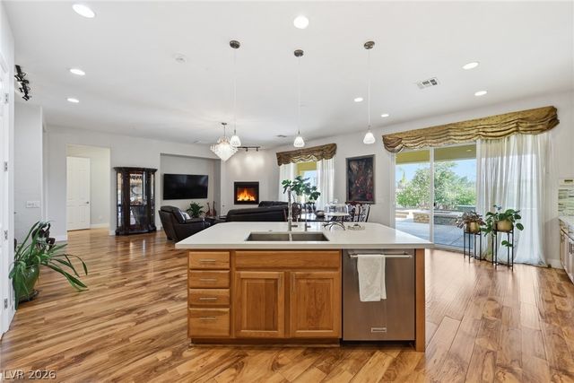 7305 Cypress Run Drive, Las Vegas, NV 89131
