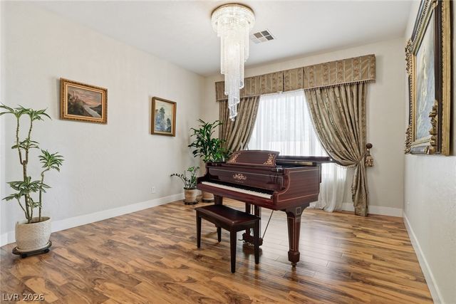 7305 Cypress Run Drive, Las Vegas, NV 89131