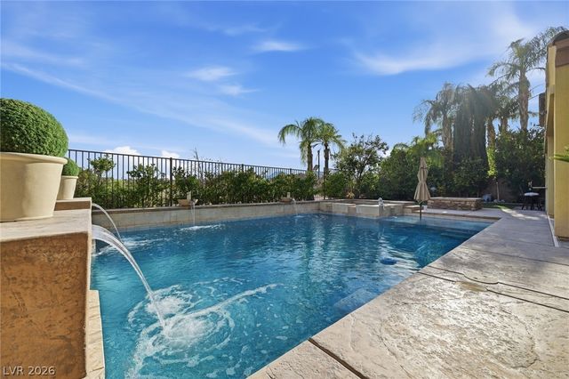 7305 Cypress Run Drive, Las Vegas, NV 89131