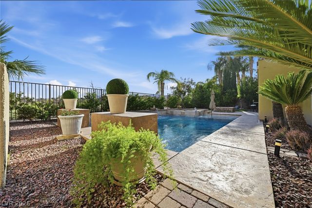 7305 Cypress Run Drive, Las Vegas, NV 89131