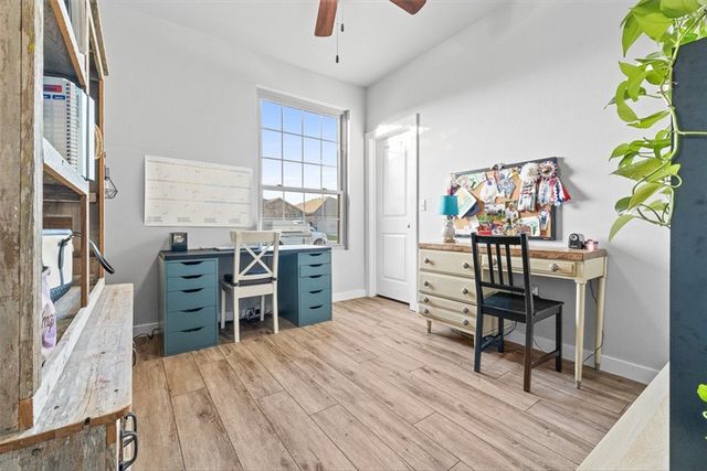 1015 Pasadena St, Portland, TX 78374