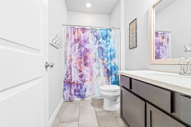 1015 Pasadena St, Portland, TX 78374