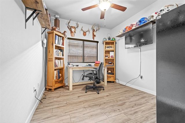 1015 Pasadena St, Portland, TX 78374