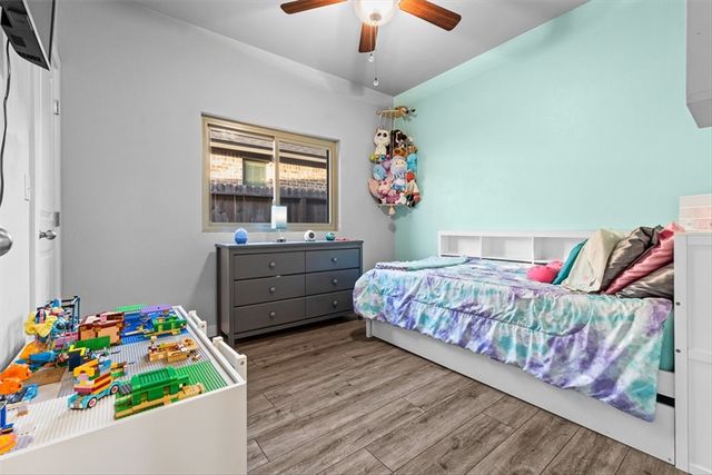 1015 Pasadena St, Portland, TX 78374