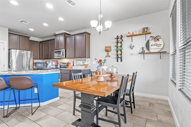 1015 Pasadena St, Portland, TX 78374