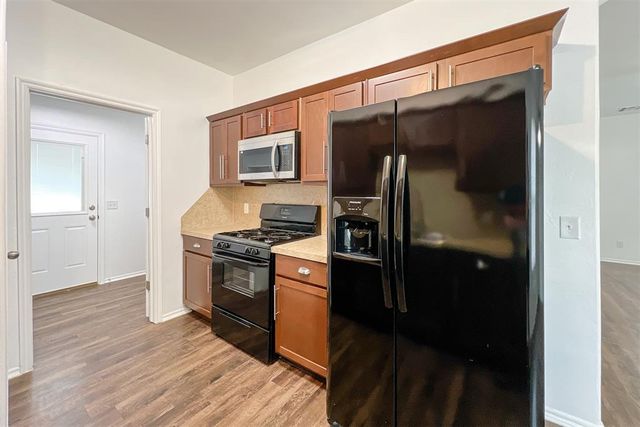 6140 Cielo Terrace, Oklahoma City, OK 73149