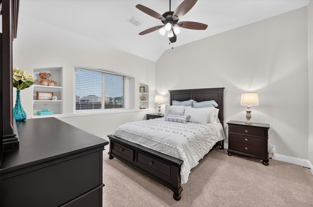 11601 Norcross Drive, Cross Roads, TX 76227