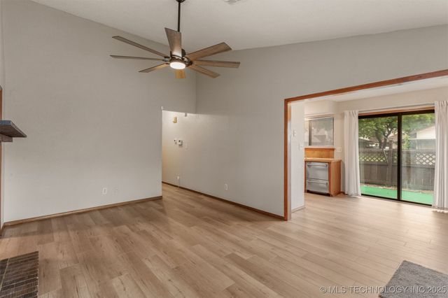 11018 E 13th Street S 47 D, Tulsa, OK 74128