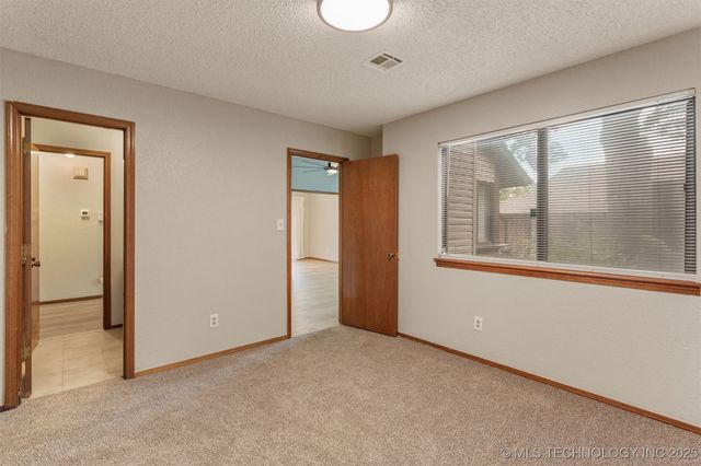 11018 E 13th Street S 47 D, Tulsa, OK 74128