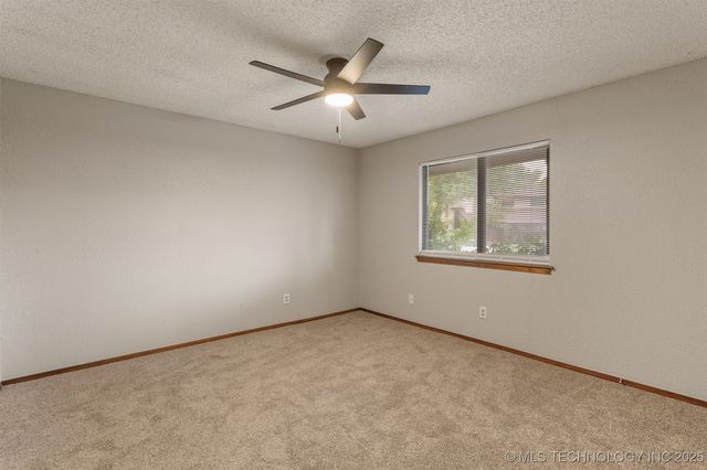 11018 E 13th Street S 47 D, Tulsa, OK 74128