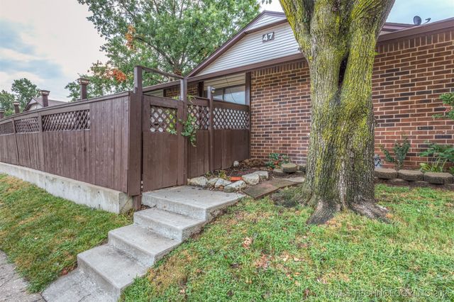 11018 E 13th Street S 47 D, Tulsa, OK 74128