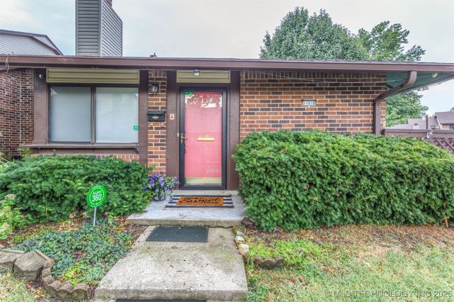 11018 E 13th Street S 47 D, Tulsa, OK 74128