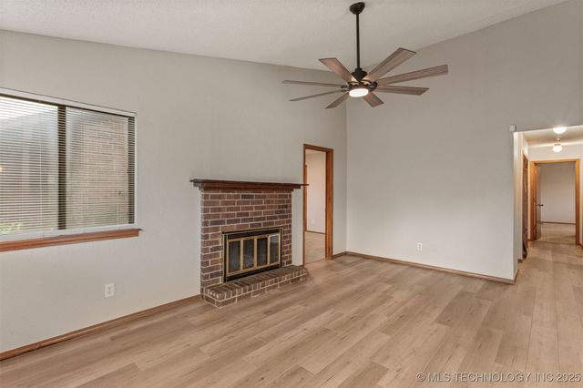 11018 E 13th Street S 47 D, Tulsa, OK 74128