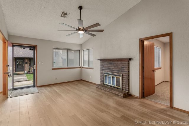 11018 E 13th Street S 47 D, Tulsa, OK 74128