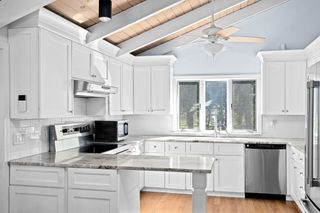27 Everett Street, Norfolk, MA 02056