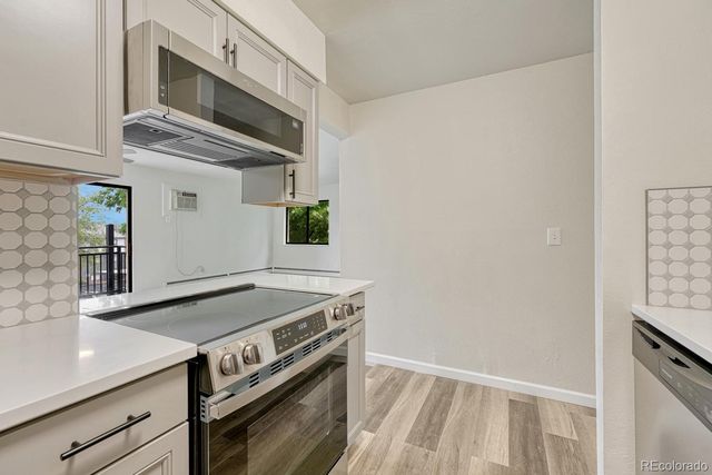 5995 W Hampden Avenue 22H, Denver, CO 80227