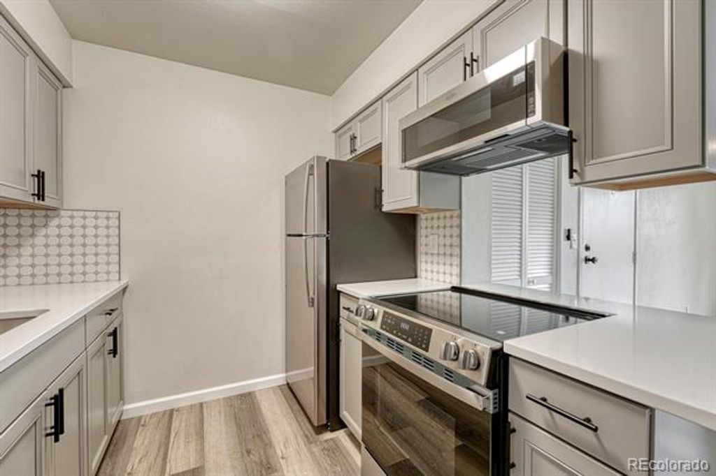 5995 W Hampden Avenue 22H, Denver, CO 80227