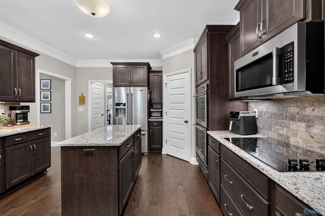 27 Windridge Drive, Fayetteville, TN 37334