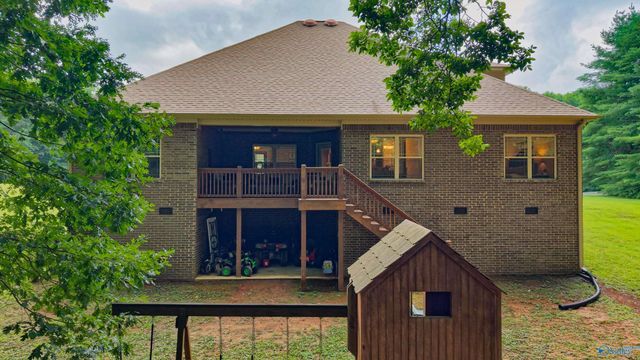 27 Windridge Drive, Fayetteville, TN 37334