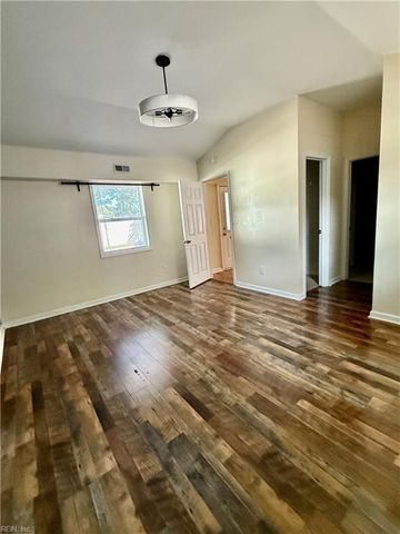 4700 Victory RD, Virginia Beach, VA 23455